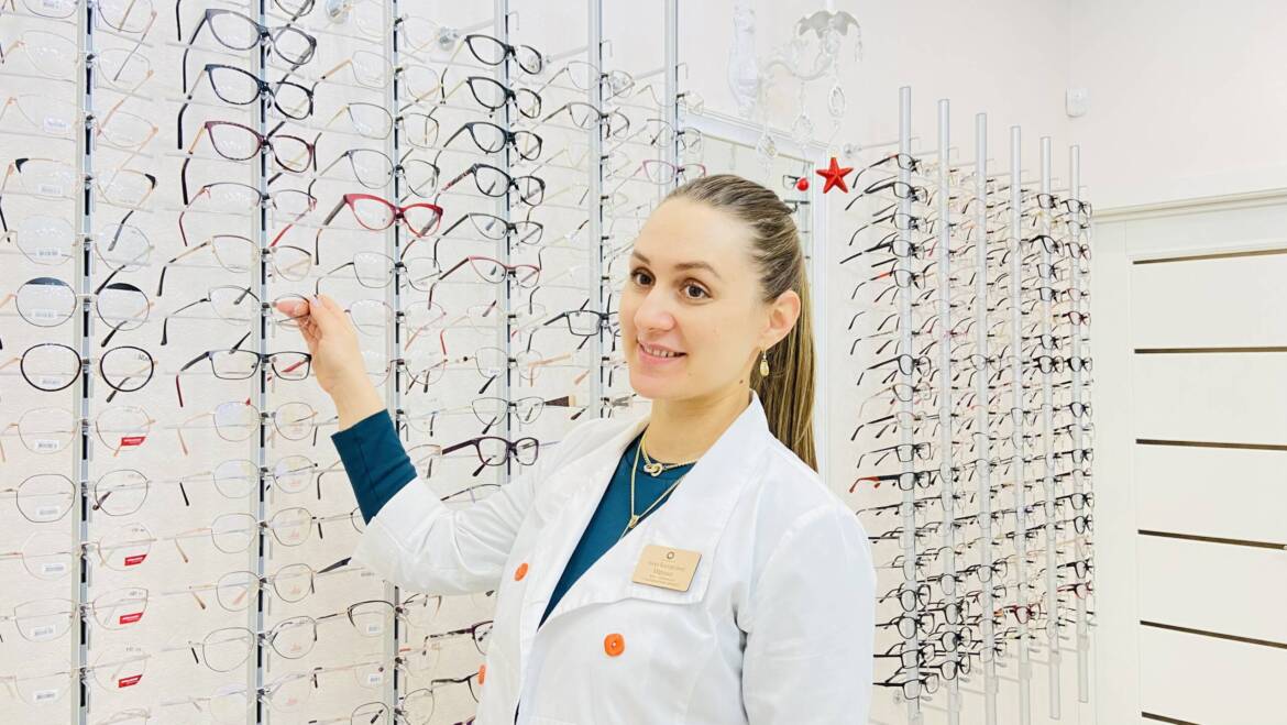 Как правильно выбрать контактные линзы